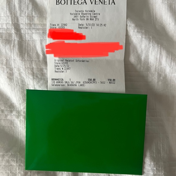 Bottega Veneta hot pink card holder with 6 slots, comes with full set - Picture 6 of 8